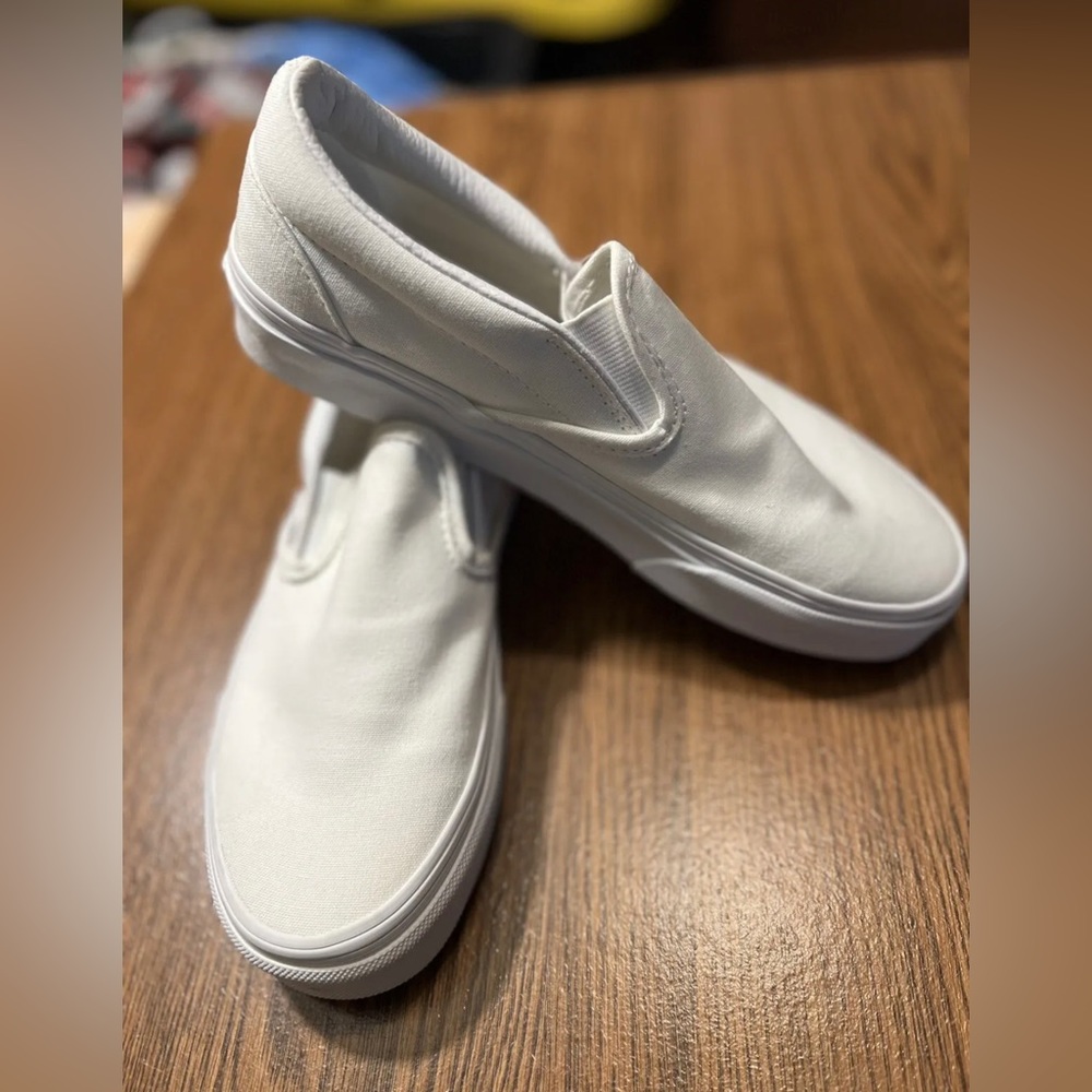 Vans All White Slip On Men 5 Women 6.5